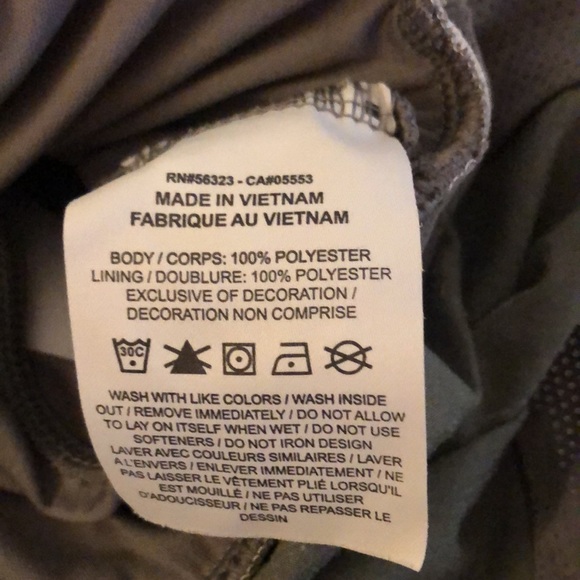 Children’s size Large Nike DRI-FIT gray running shorts - Picture 9 of 11